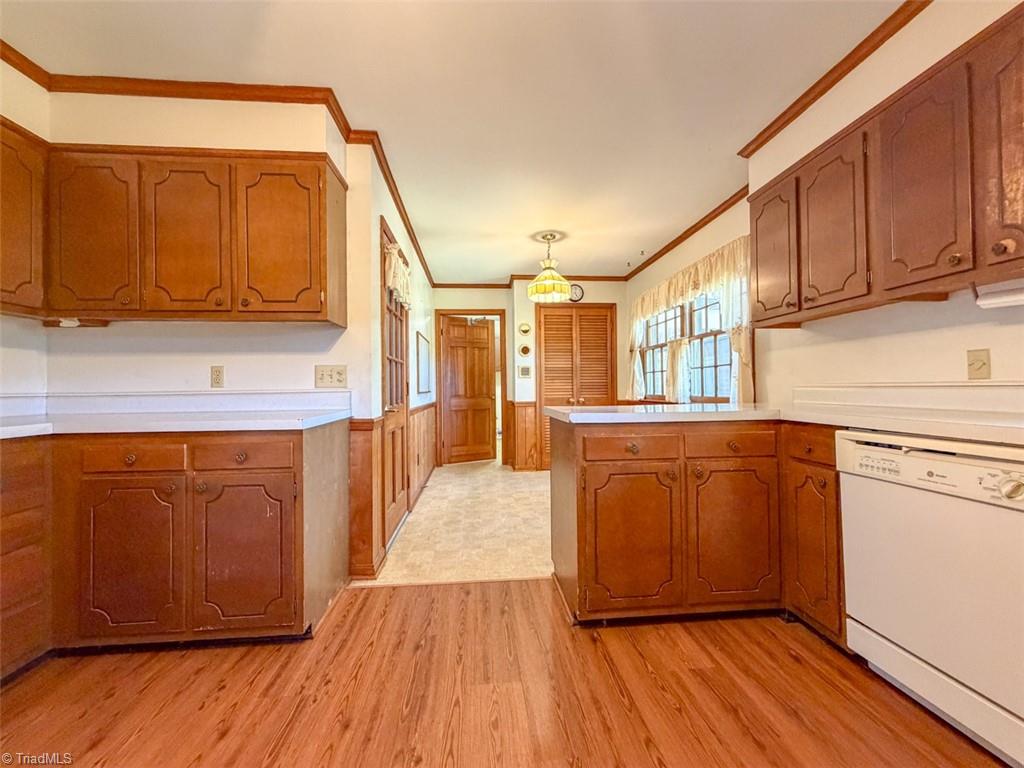 1303 Briarcliff Road Burlington, NC 27215 - Photo 9 of 31