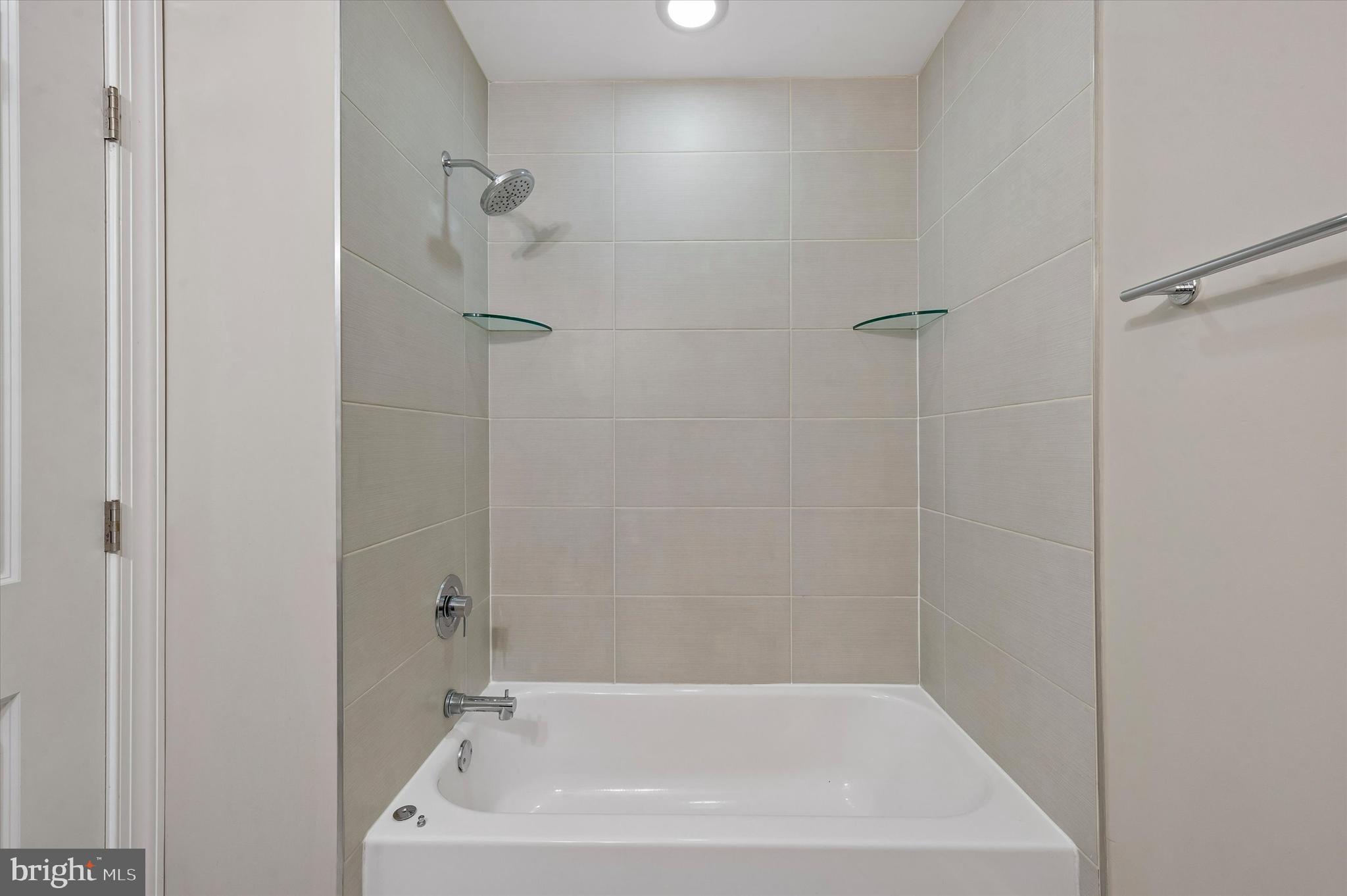 1748 South Mole Street Philadelphia, PA 19145 - Photo 21 of 27