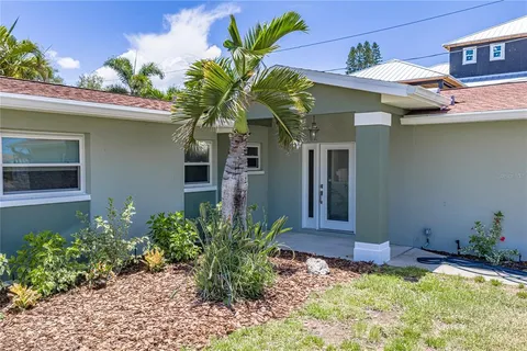 $850,000 | 6717 Cardinal Drive South, St. Petersburg, FL 33707
