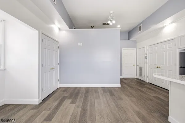 $1,650 | 501 Niles Street, Unit 1, Elizabeth, NJ 07202