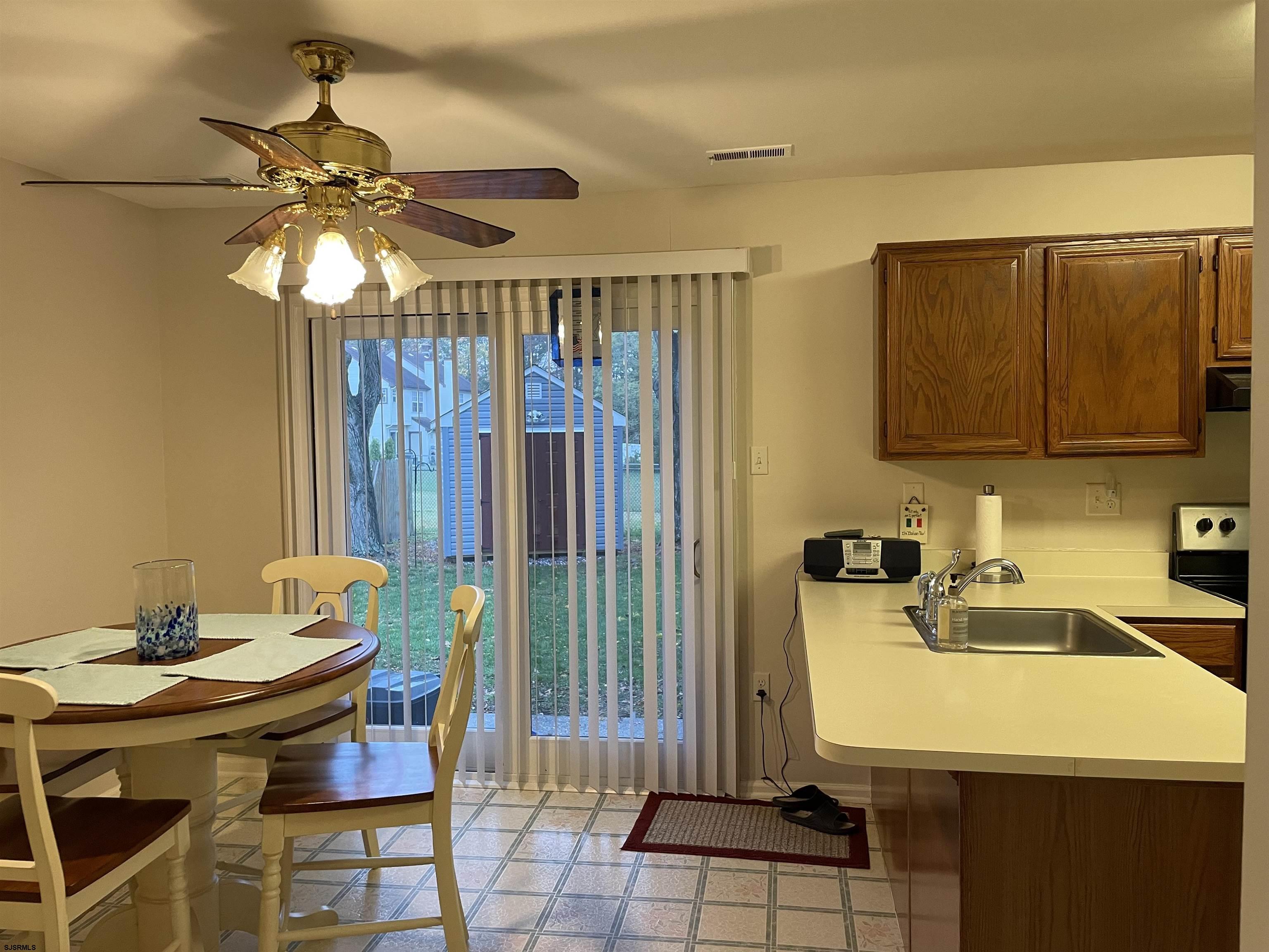212 Exton Road Somers Point, NJ 08244 - Photo 7 of 19 Gallery Image 7