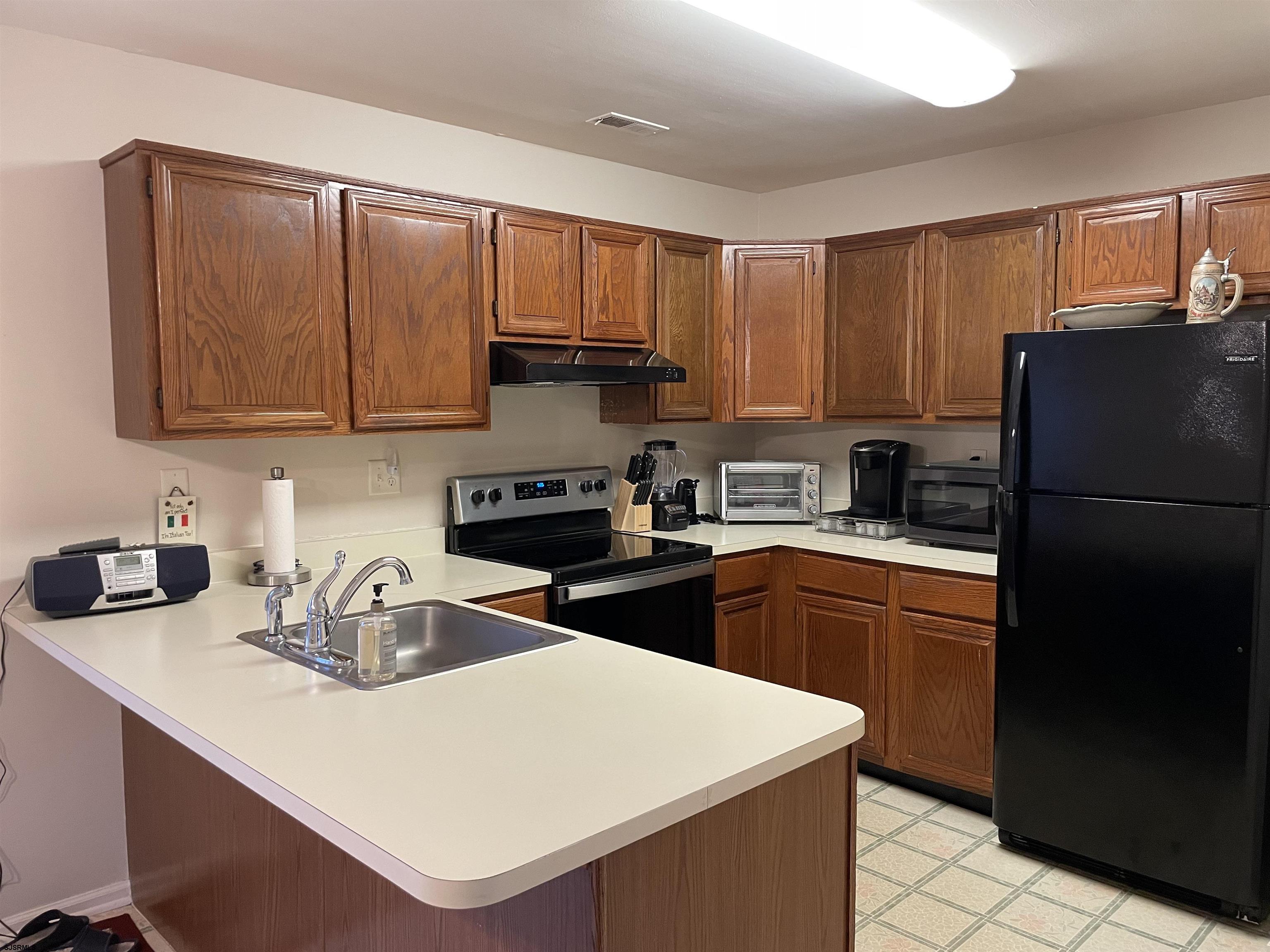 212 Exton Road Somers Point, NJ 08244 - Photo 8 of 19 Gallery Image 8