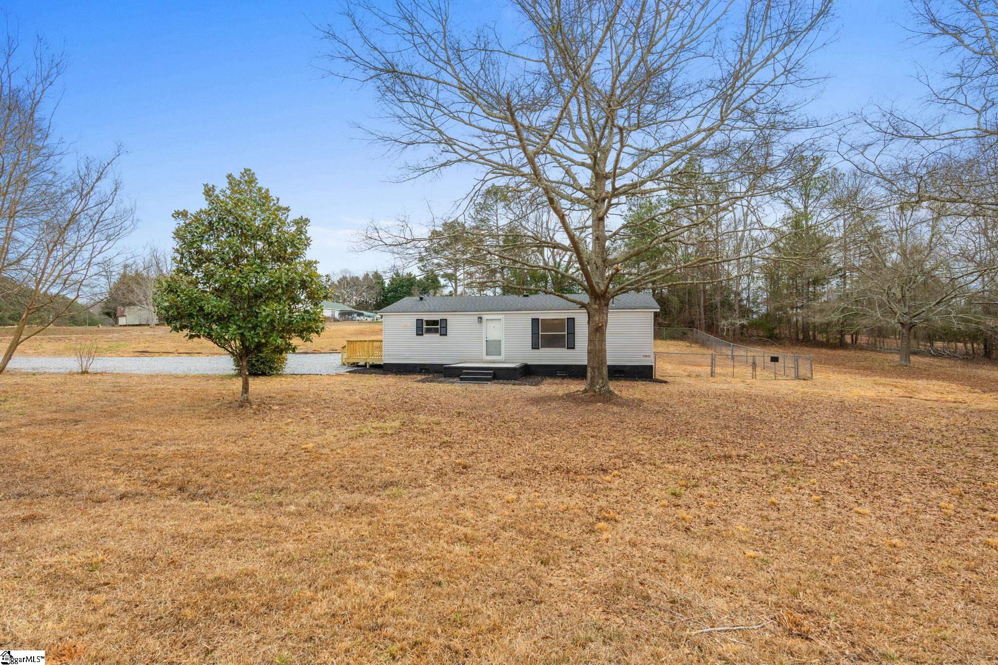 509 Little Mountain Road Anderson, SC 29626 - Photo 1 of 31 Gallery Image 1