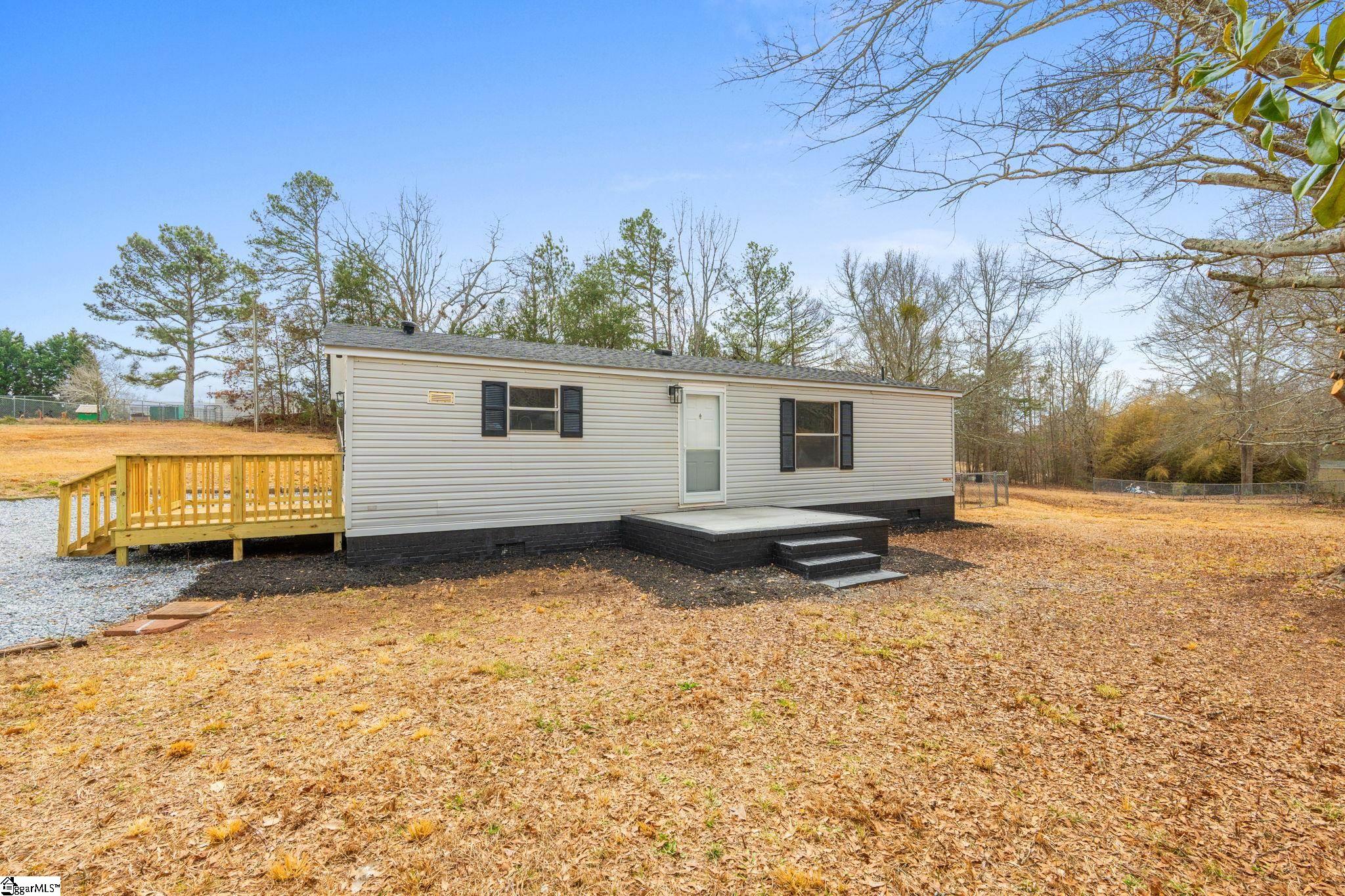 509 Little Mountain Road Anderson, SC 29626 - Photo 2 of 31 Gallery Image 2