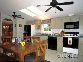 980 Jenkins Valley Road Alexander, NC 28701 - Photo 6 of 22 Gallery Image 6