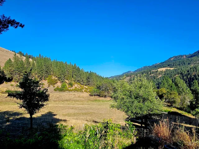 $1,490,000 | 134 Bear Paw Lane, Lenore, ID 83541