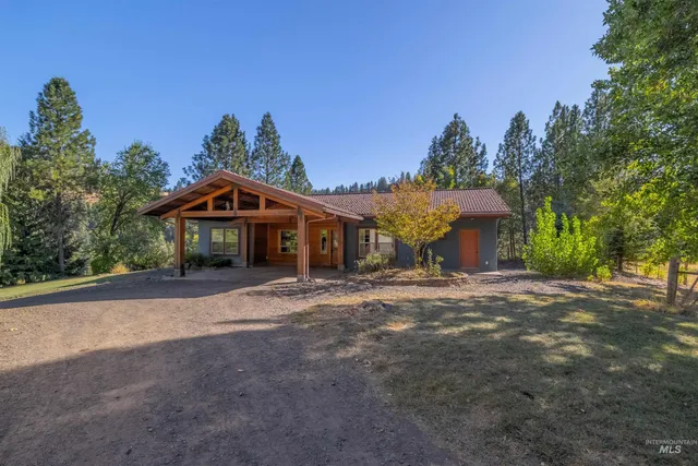 $1,490,000 | 134 Bear Paw Lane, Lenore, ID 83541