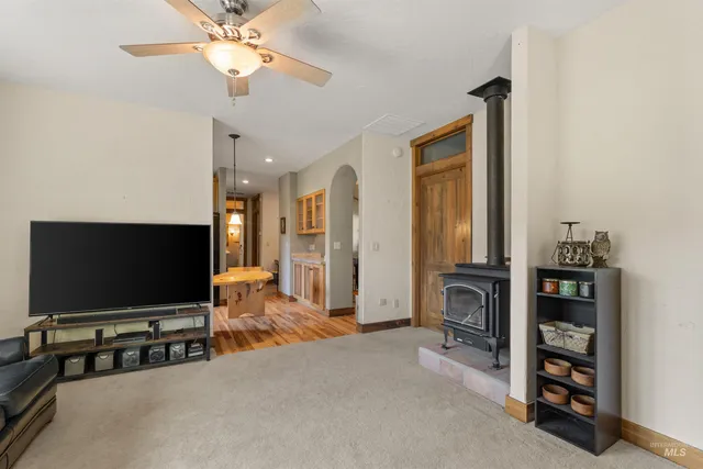 $1,490,000 | 134 Bear Paw Lane, Lenore, ID 83541