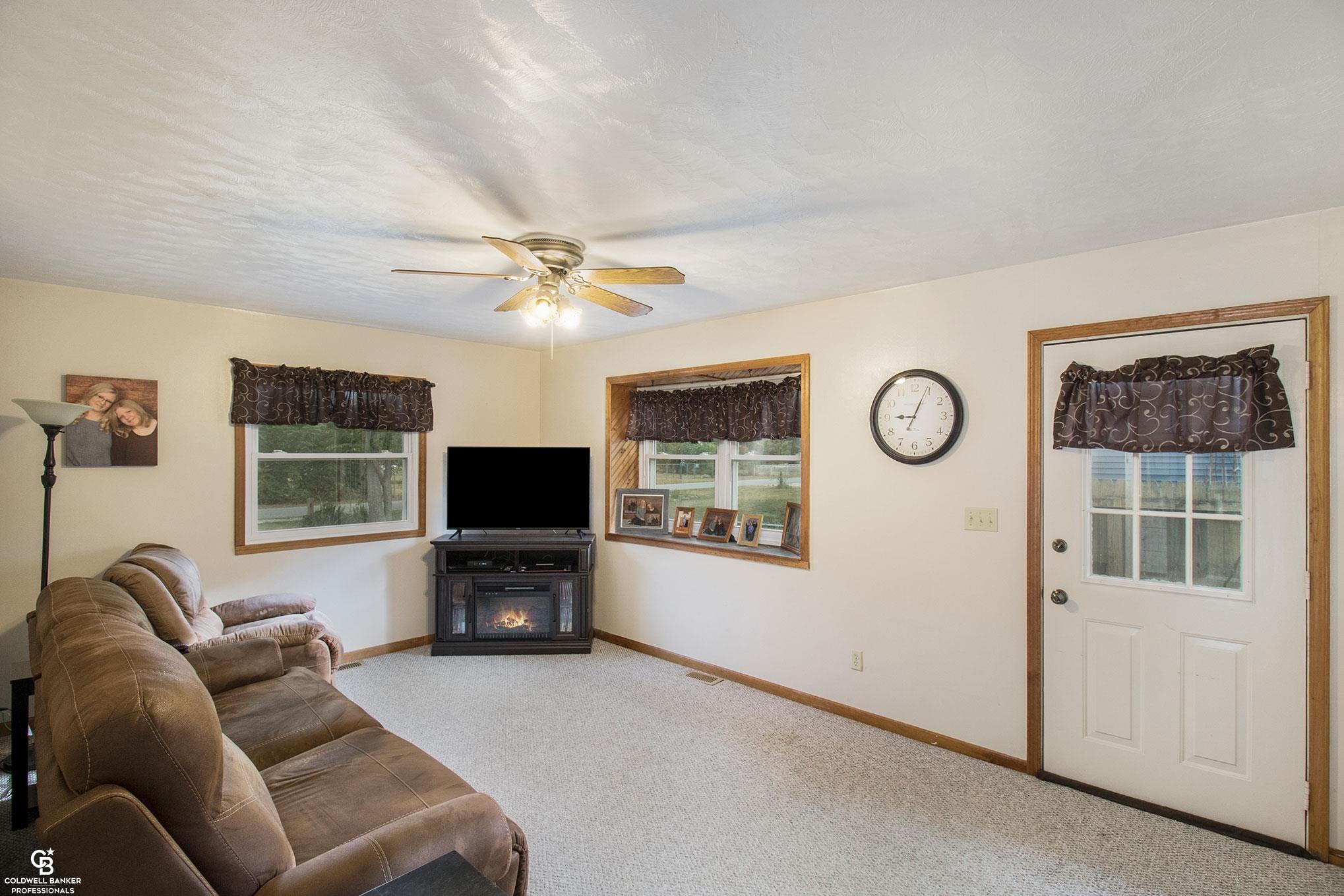 3813 Cedar Road Fort Gratiot, MI 48059 - Photo 10 of 24