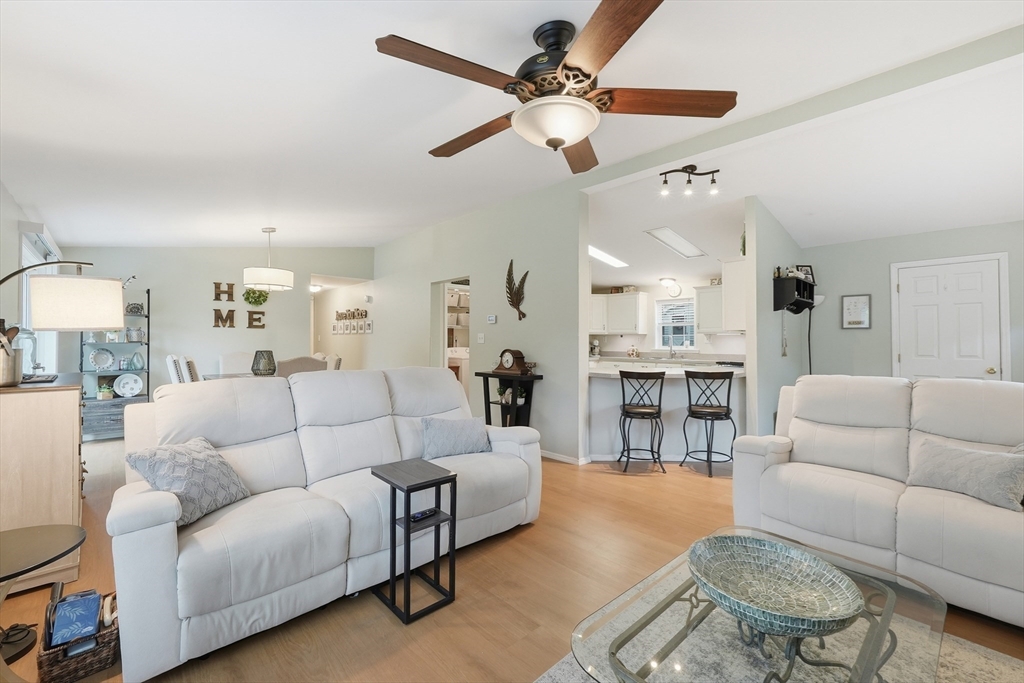 41 Deer Run Brookfield, MA 01506 - Photo 6 of 21
