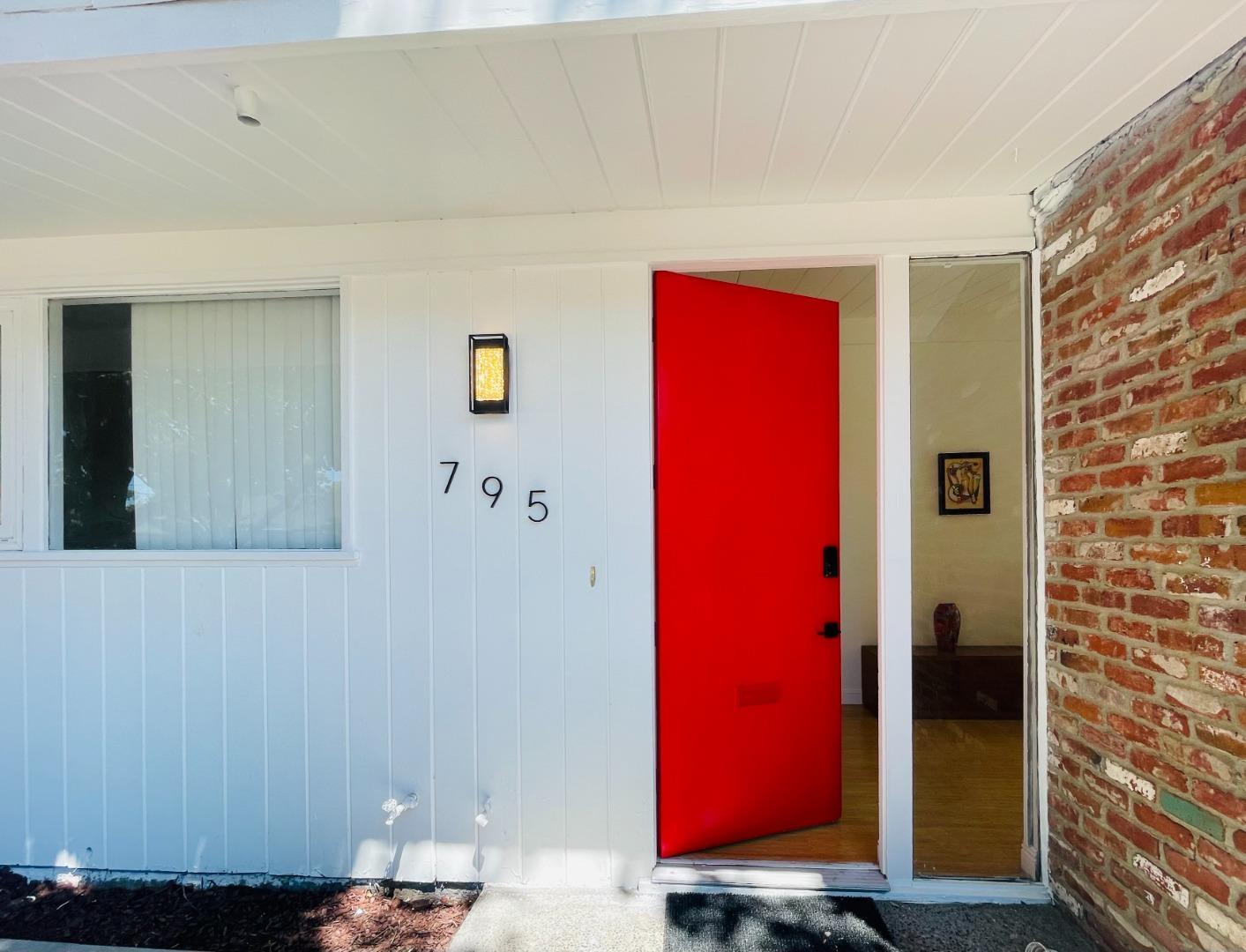 795 Greer Road Palo Alto, CA 94303 - Photo 3 of 38