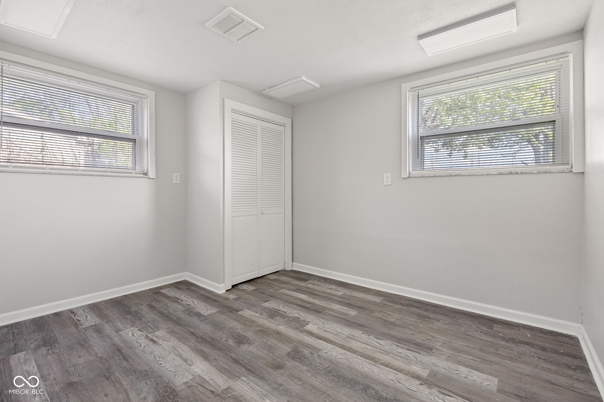 8233 Thompson Road Indianapolis, IN 46239 - Photo 34 of 43