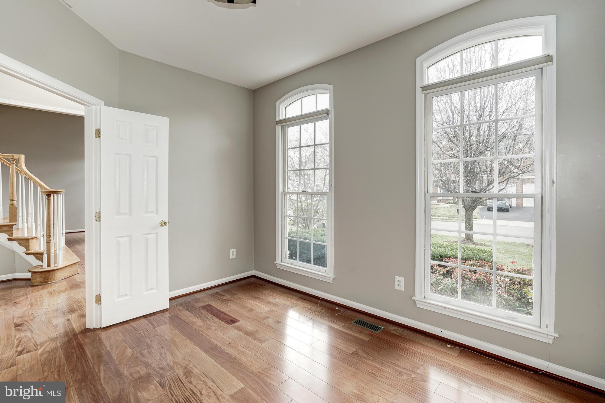 6031 Sumner Road Alexandria, VA 22310 - Photo 18 of 30 Interior (General)