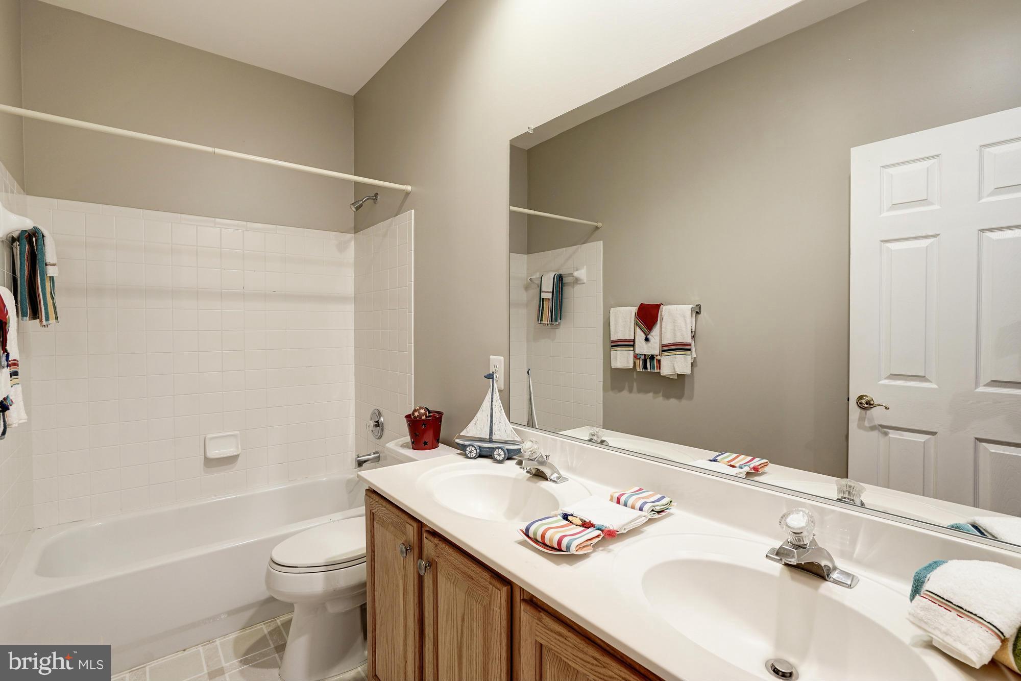 6031 Sumner Road Alexandria, VA 22310 - Photo 22 of 30 Interior (General)