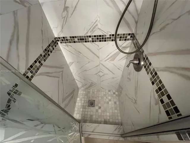 $2,150 | 6900 North Kendall Drive, Unit A309, Pinecrest, FL 33156