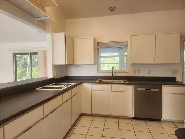 $1,800 | 83 Pepperdine Drive, Palm Coast, FL 32164