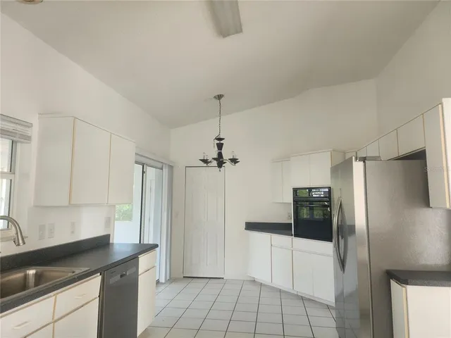 $1,800 | 83 Pepperdine Drive, Palm Coast, FL 32164