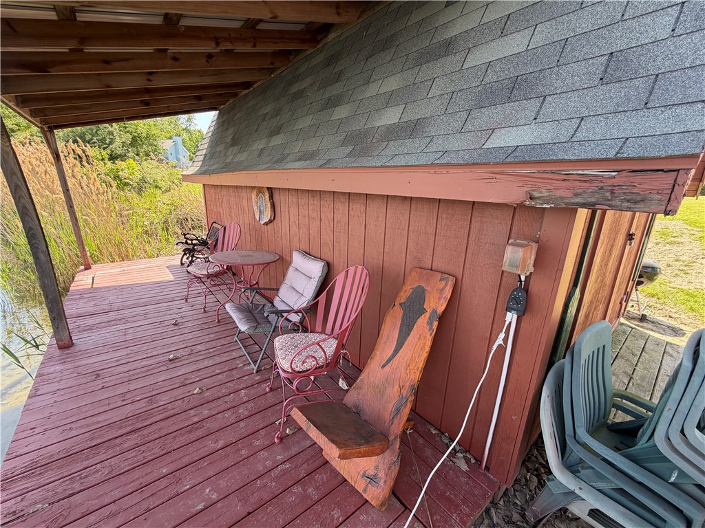 402 North End Road Oakwood, IL 61858 - Photo 18 of 23