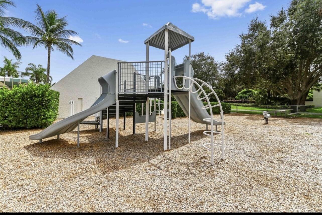 8951 Southwest 19th Street, Unit A Boca Raton, FL 33433 - Photo 23 of 26 IMG_8113