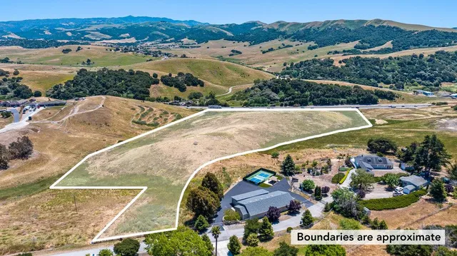 $699,999 | 363 Orchard Hill Road, San Juan Bautista, CA 95045