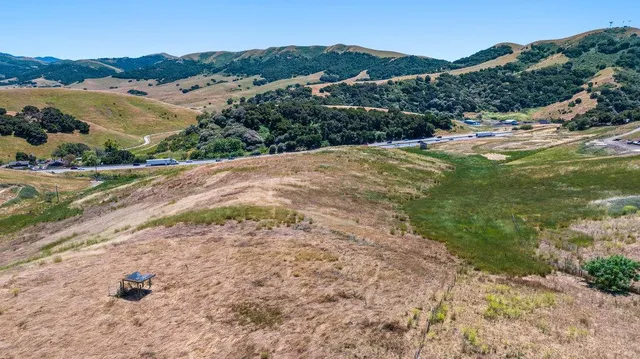 $699,999 | 363 Orchard Hill Road, San Juan Bautista, CA 95045