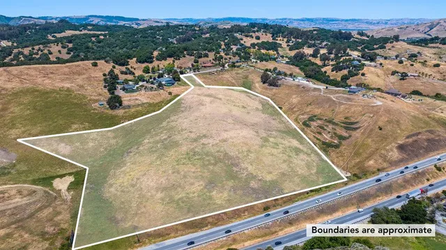 $699,999 | 363 Orchard Hill Road, San Juan Bautista, CA 95045