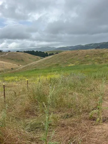 $699,999 | 363 Orchard Hill Road, San Juan Bautista, CA 95045