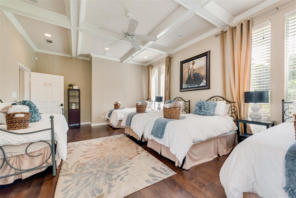 102 Dobbs Road Lake Dallas, TX 76208 - Photo 28 of 35 Secondary Bedroom
