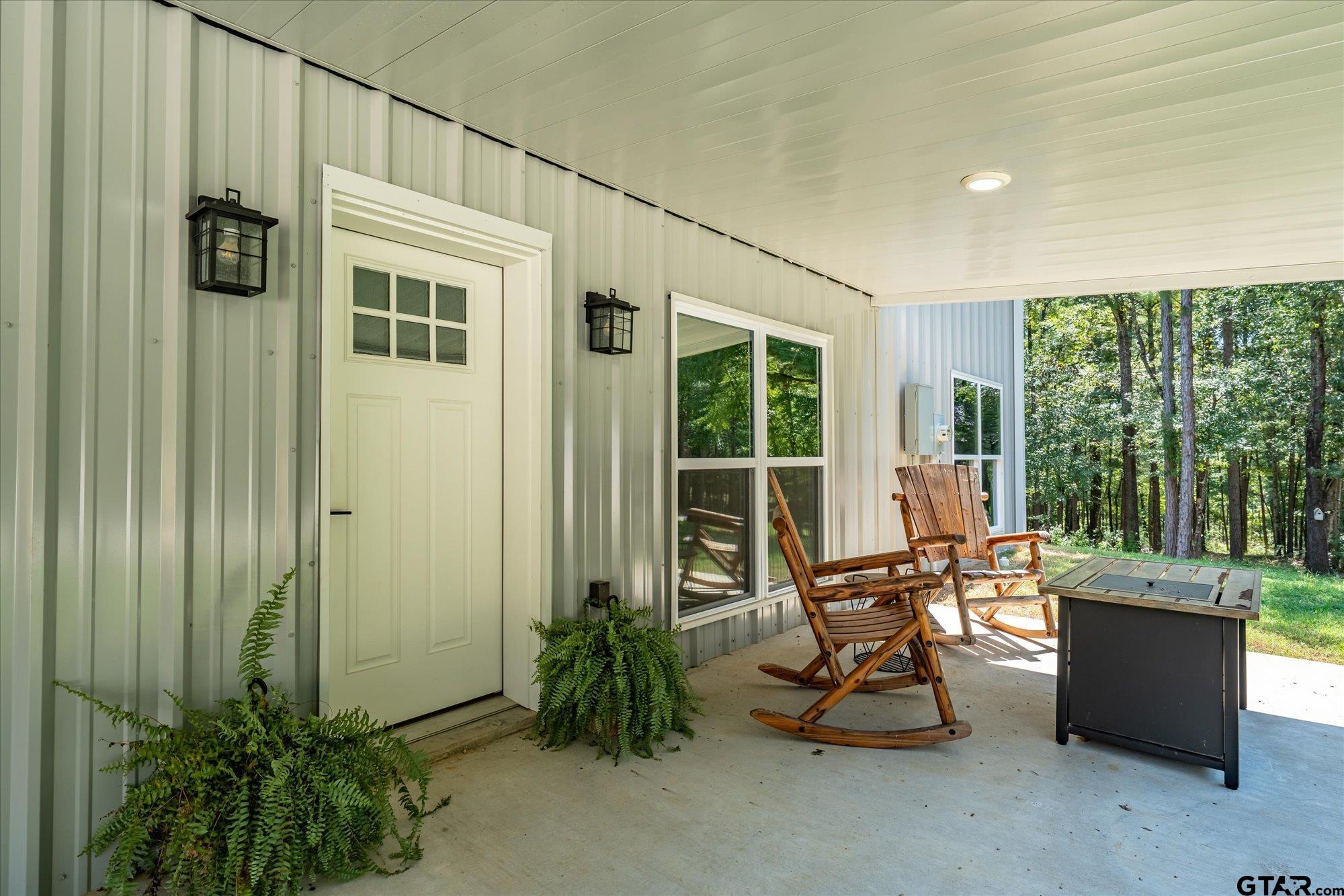 1000 West Main Street Chandler, TX 75758 - Photo 30 of 33