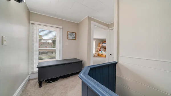 a room with window and a window