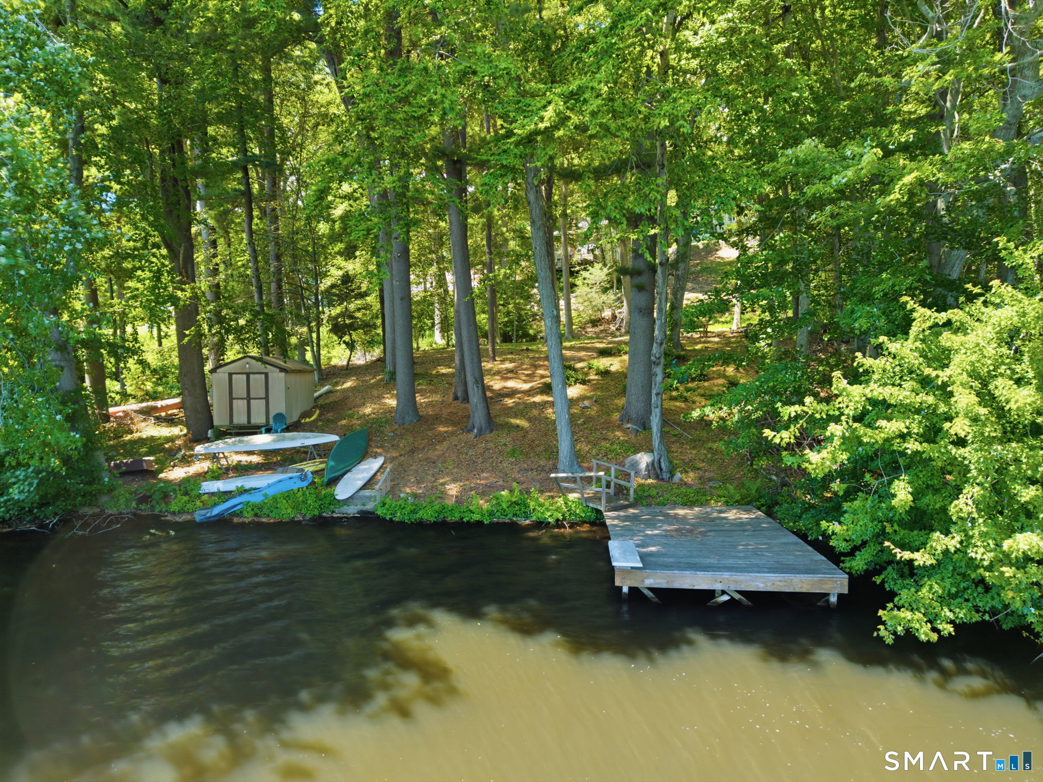 100 Old Dike Road Trumbull, CT 06611 - Photo 28 of 40