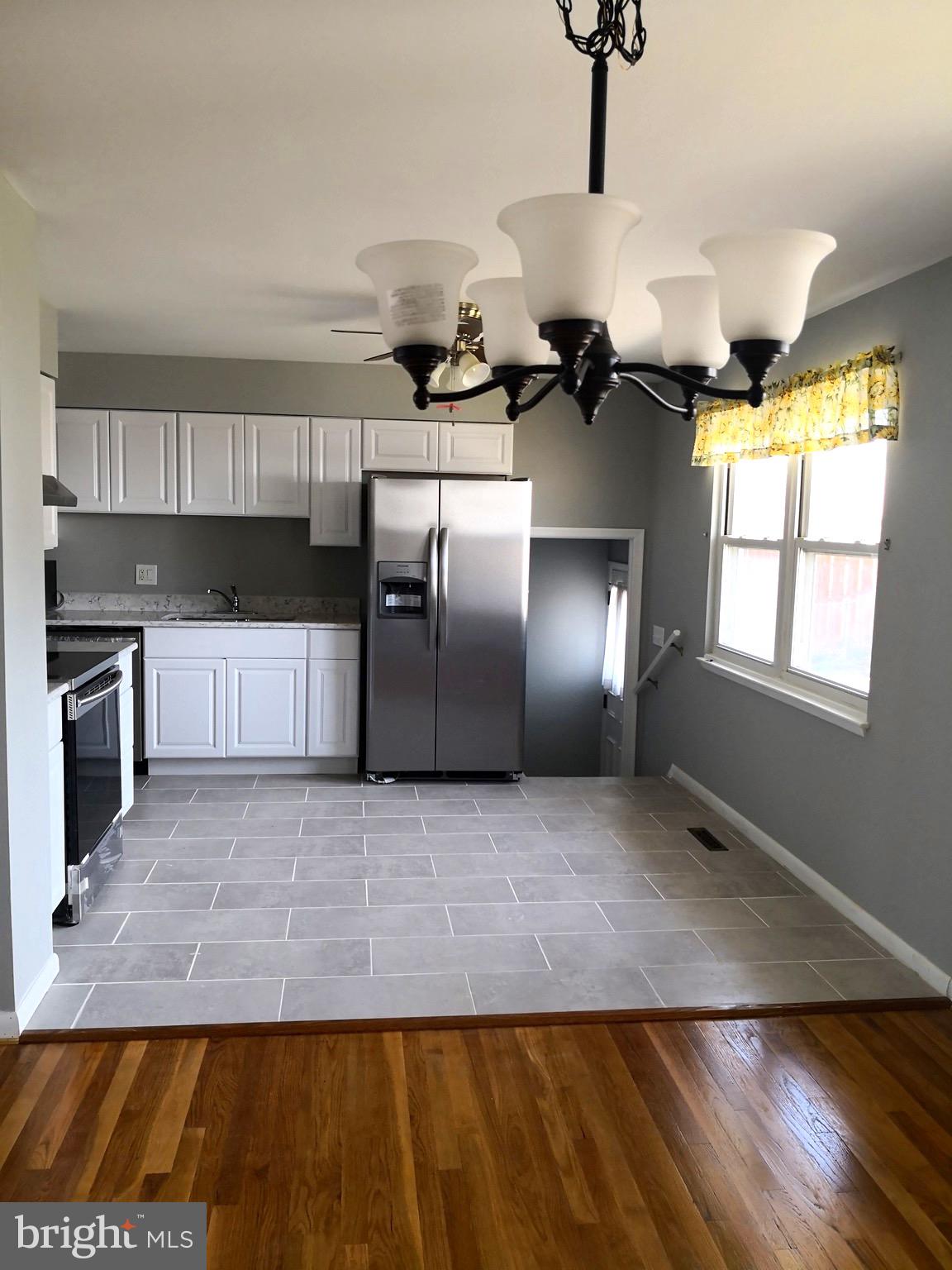 10116 Charington Road Cockeysville, MD 21030 - Photo 6 of 34 Kitchen/Dining