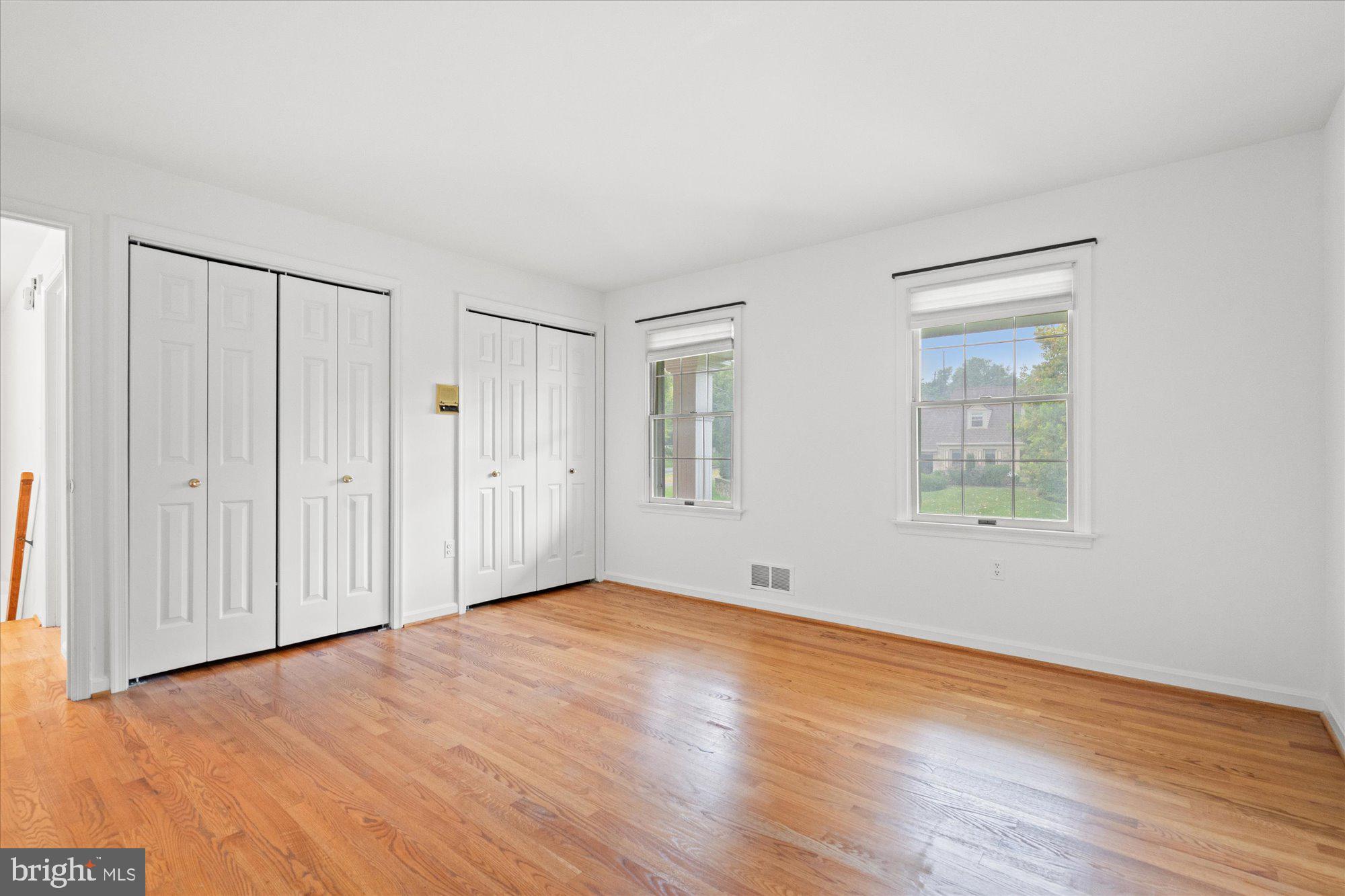 9601 Persimmon Tree Road Potomac, MD 20854 - Photo 28 of 52 Third bedroom