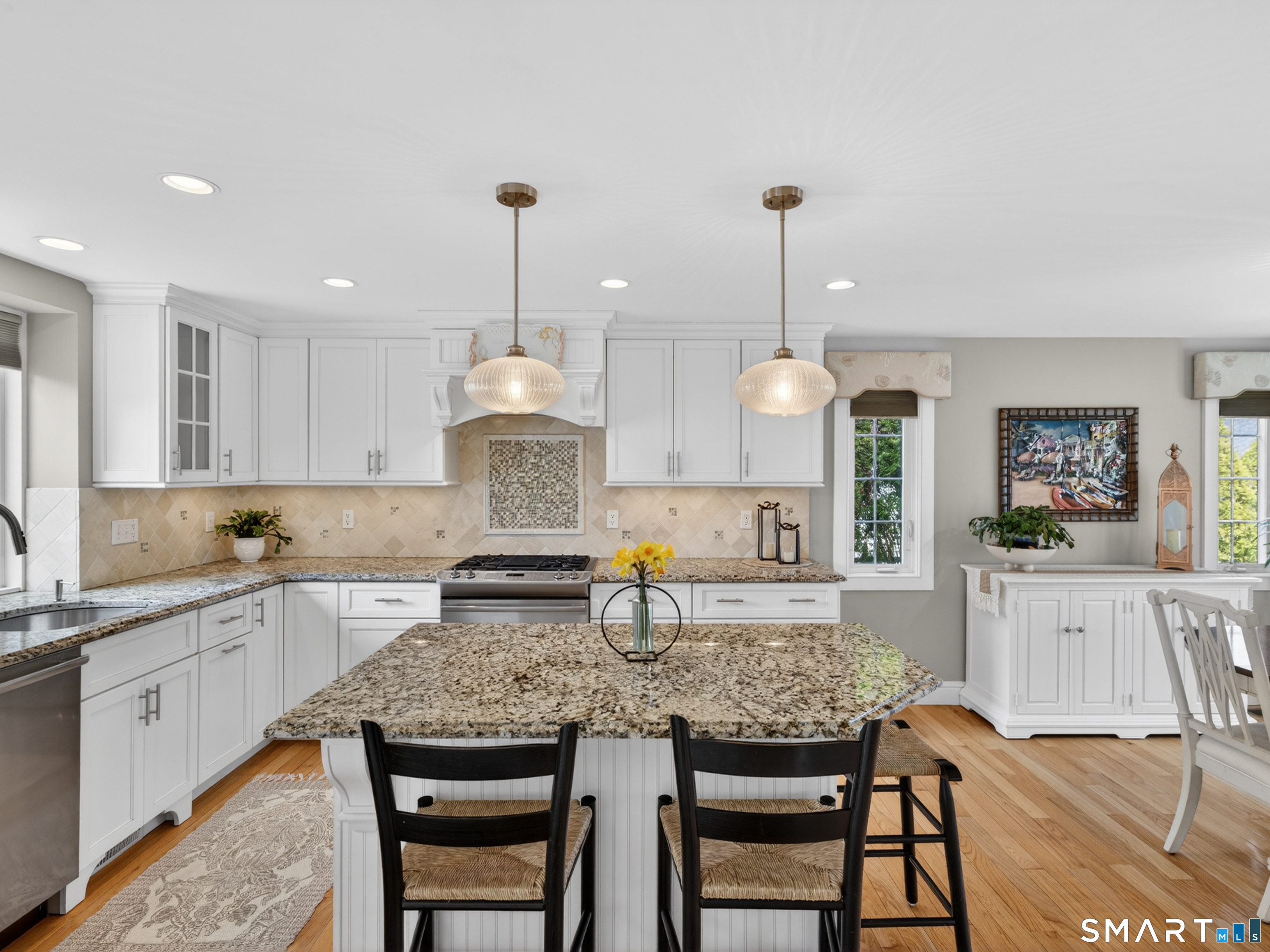 11 Palmer Terrace Clinton, CT 06413 - Photo 3 of 40