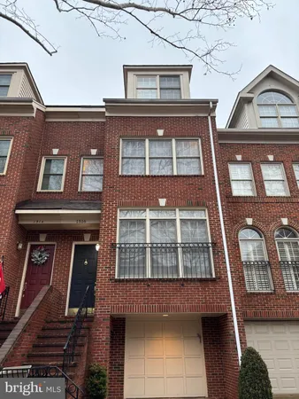 $6,000 | 1516 North Colonial Terrace, Arlington, VA 22209