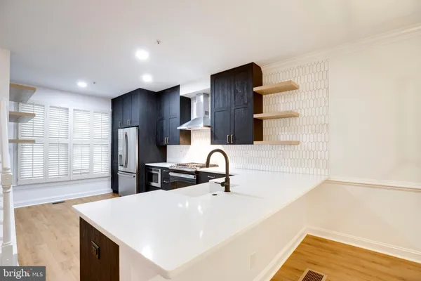 $6,000 | 1516 North Colonial Terrace, Arlington, VA 22209