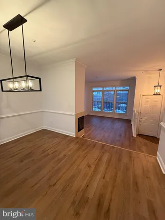 $6,000 | 1516 North Colonial Terrace, Arlington, VA 22209