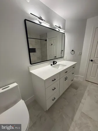 $6,000 | 1516 North Colonial Terrace, Arlington, VA 22209