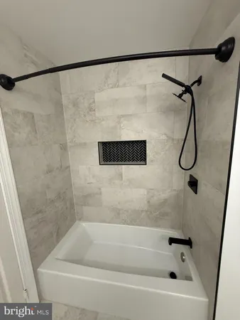 $6,000 | 1516 North Colonial Terrace, Arlington, VA 22209