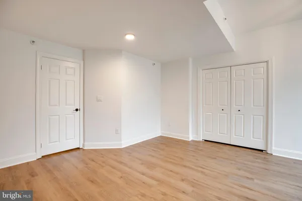 $6,000 | 1516 North Colonial Terrace, Arlington, VA 22209
