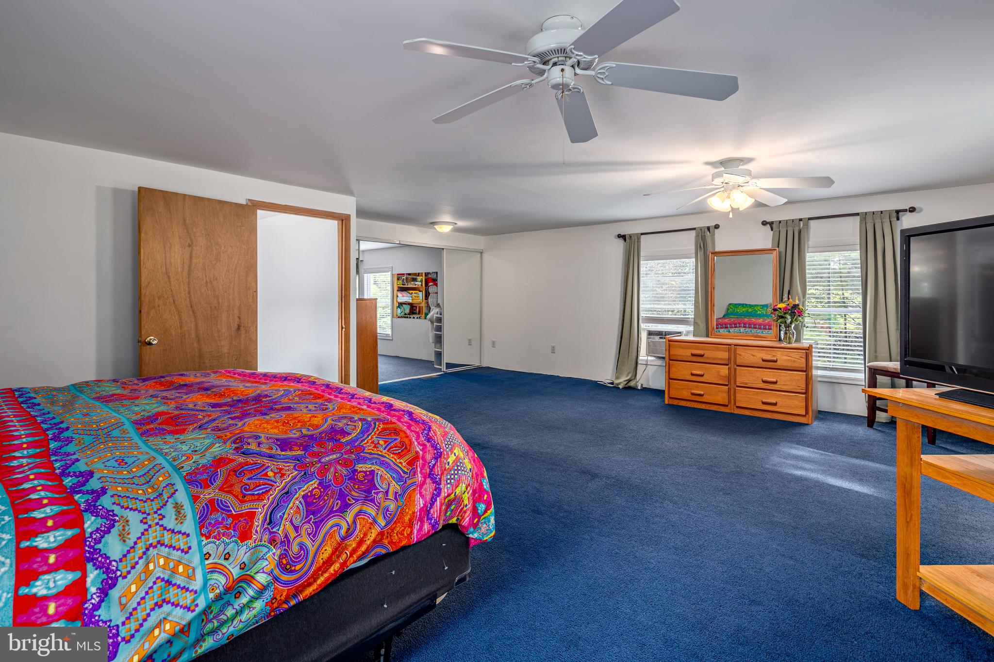 1045 Doyle Road Street, MD 21154 - Photo 15 of 49 a bedroom with a bed and window