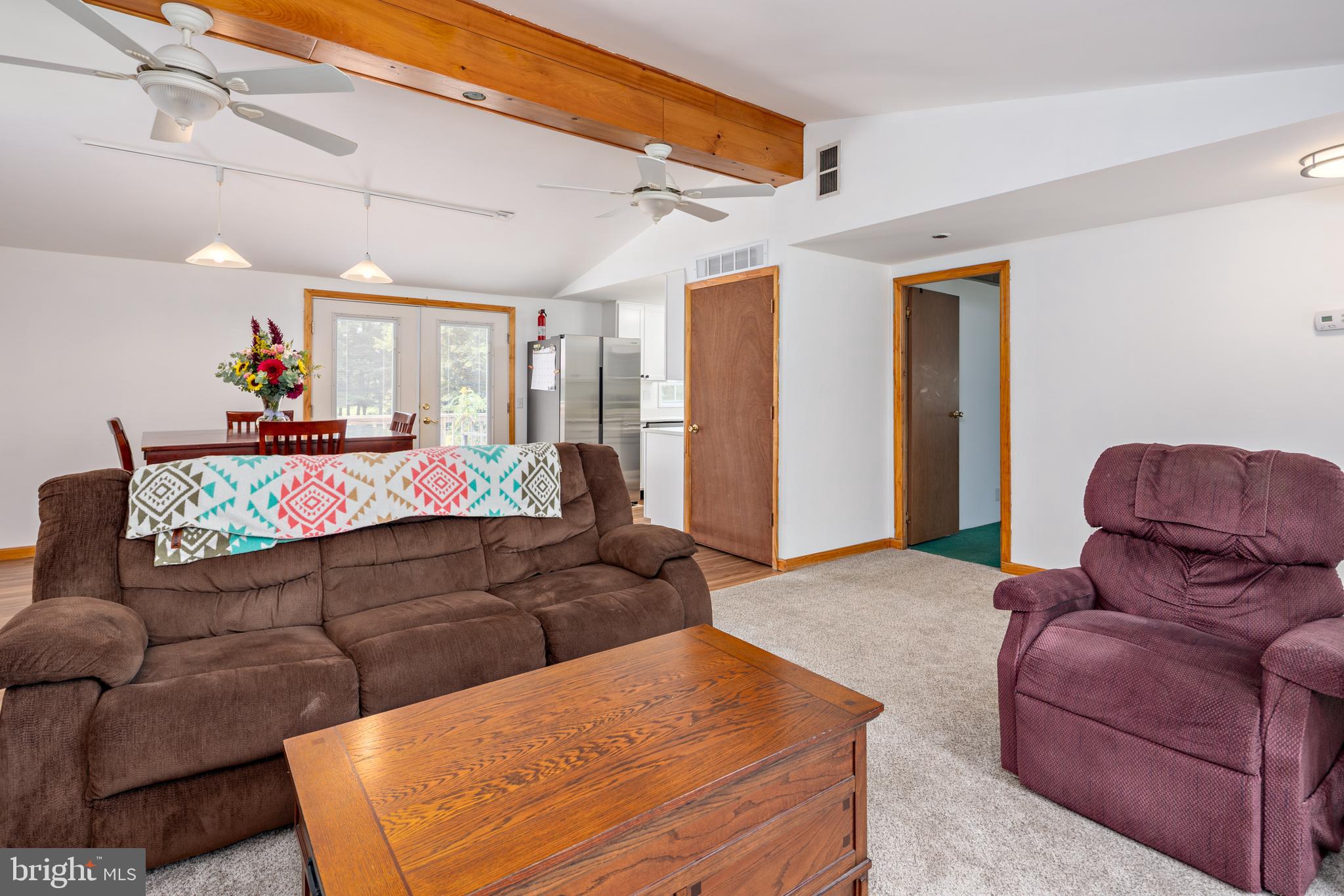 1045 Doyle Road Street, MD 21154 - Photo 5 of 49 a living room with furniture