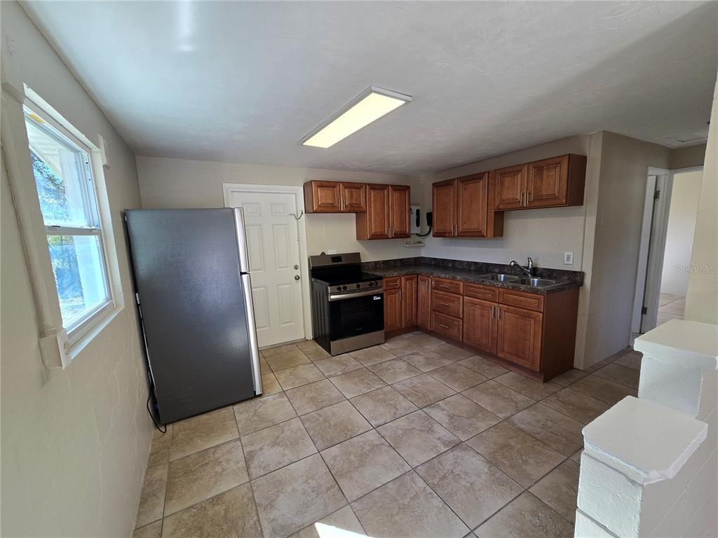 554 Spruce Street Daytona Beach, FL 32114 - Photo 14 of 25