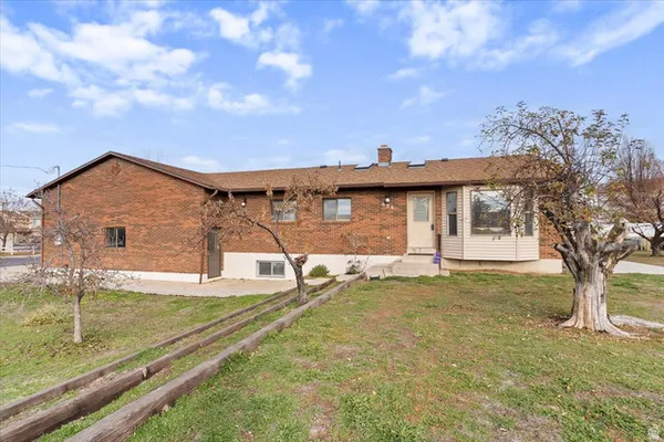 $499,000 | 626 West 800 North, Clinton, UT 84015