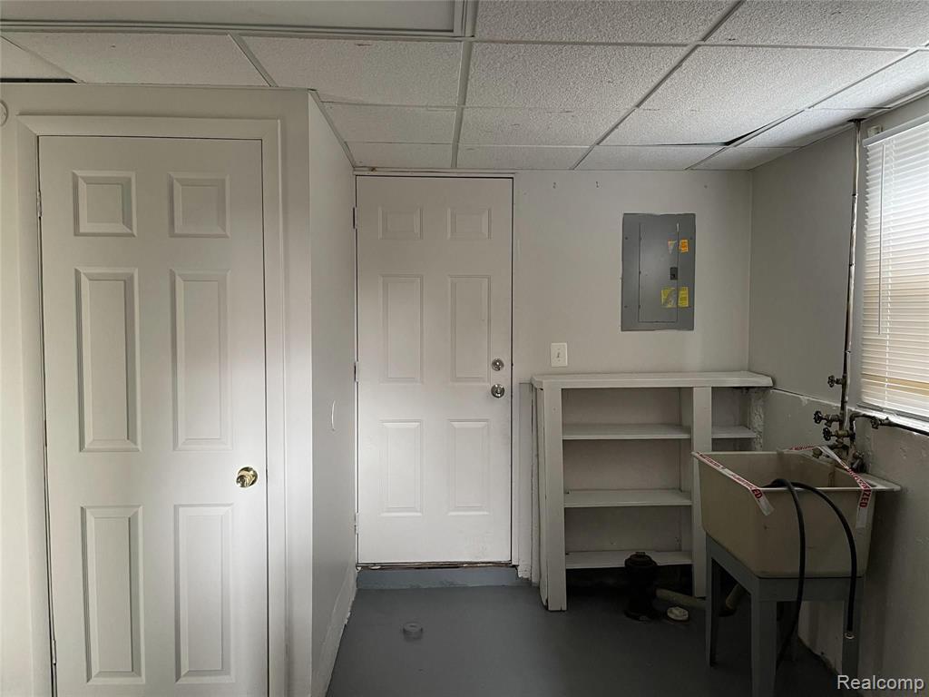 5418 Harding Street Dearborn Heights, MI 48125 - Photo 14 of 15