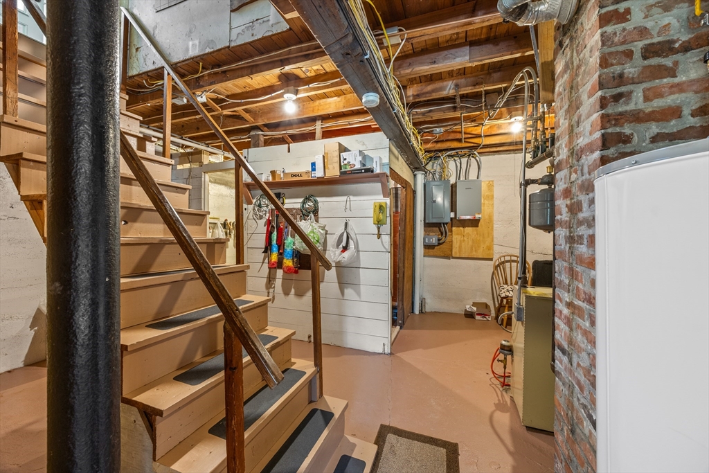 78 Shore Road Truro, MA 02666 - Photo 24 of 38 Gallery Image 24