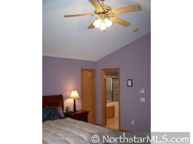 17769 Steading Road Eden Prairie, MN 55347 - Photo 8 of 10 Gallery Image 8