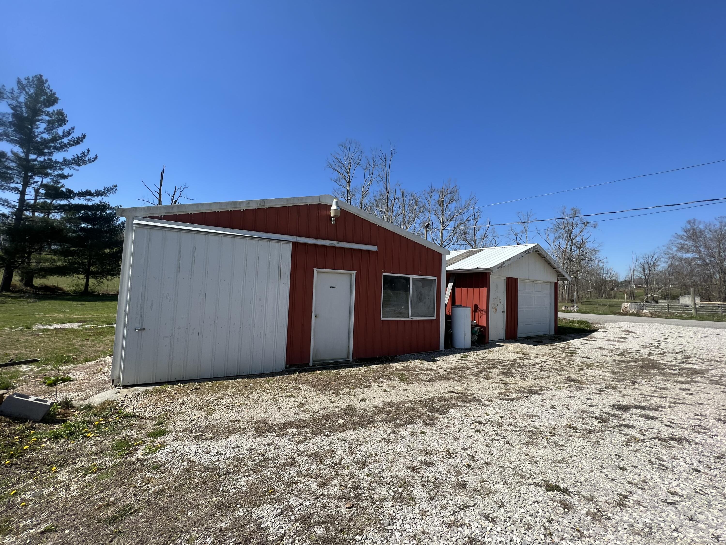1905 Ottawa Church Road Brodhead, KY 40409 - Photo 8 of 39 426C2C35-E912-49C4-A52B-7773BFE0F41B