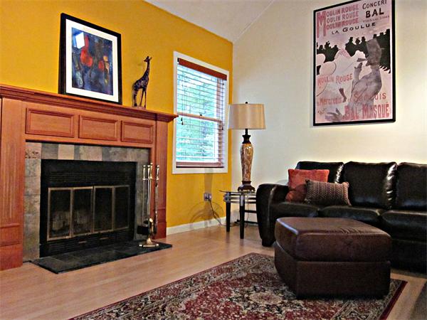 17 Stanley Road Medway, MA 02053 - Photo 5 of 29 Gallery Image 5