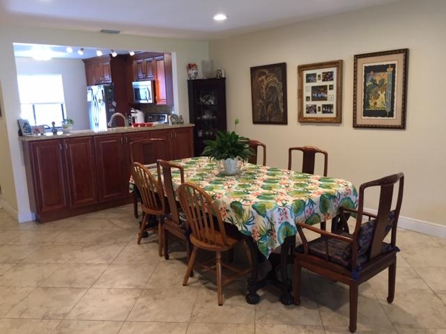 22065 Las Brisas Circle, Unit 407 Boca Raton, FL 33433 - Photo 2 of 13 dining room